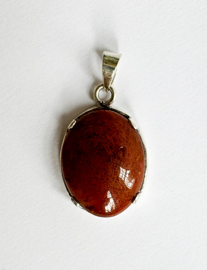 Mossy Red Aqeeq Pendant